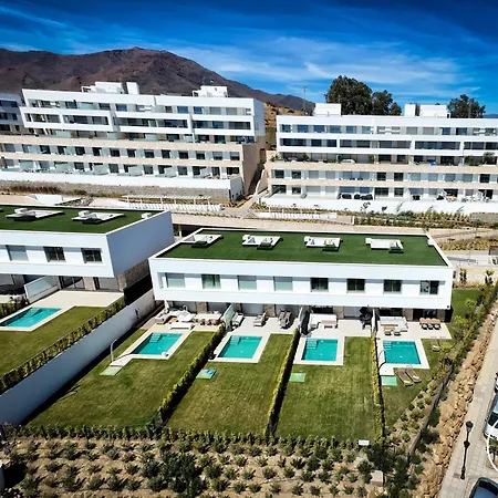 בית נופש Vivi Homes - Azure - Sea View - Mountain View - Pool - Garden *