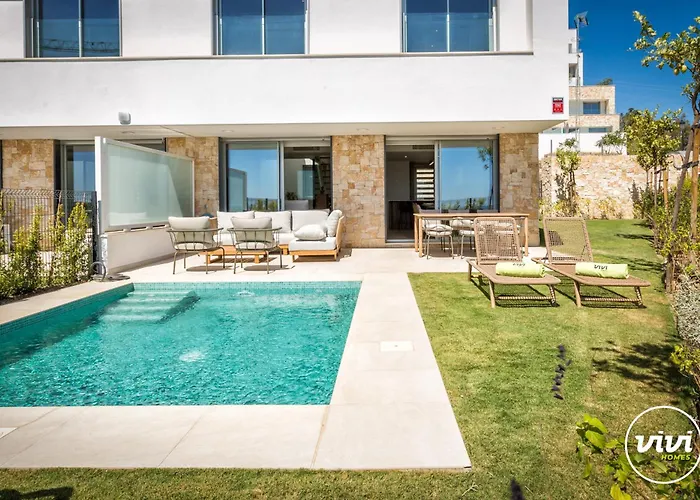 בית נופש Vivi Homes - Azure - Sea View - Mountain View - Pool - Garden *