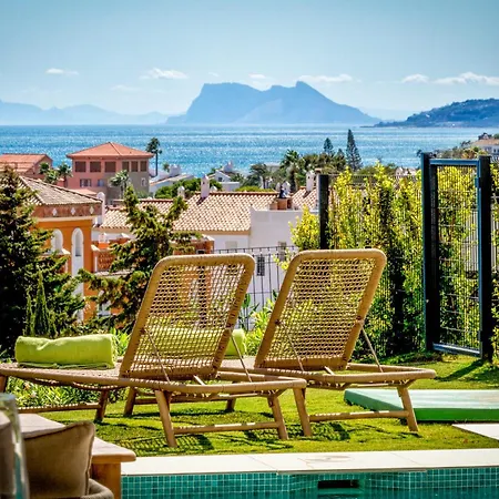 Vivi Homes - Azure - Sea View - Mountain View - Pool - Garden