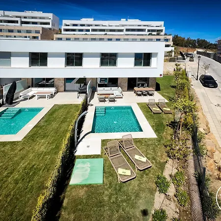 Vivi Homes - Azure - Sea View - Mountain View - Pool - Garden בית נופש אסטפונה