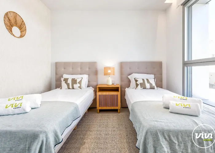 Vivi Homes - Azure - Sea View - Mountain View - Pool - Garden