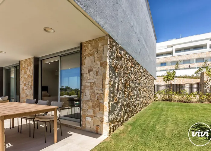 Vivi Homes - Azure - Sea View - Mountain View - Pool - Garden Semesterbostad