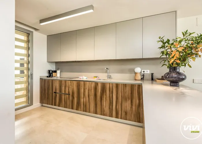 Vivi Homes - Azure - Sea View - Mountain View - Pool - Garden Nyaraló