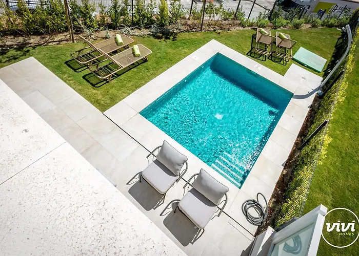 Vivi Homes - Azure - Sea View - Mountain View - Pool - Garden Nyaraló