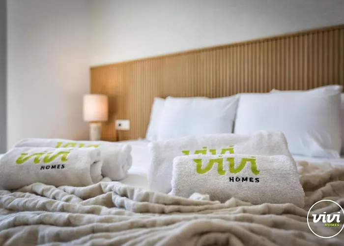 Vivi Homes - Azure - Sea View - Mountain View - Pool - Garden Nyaraló Estepona